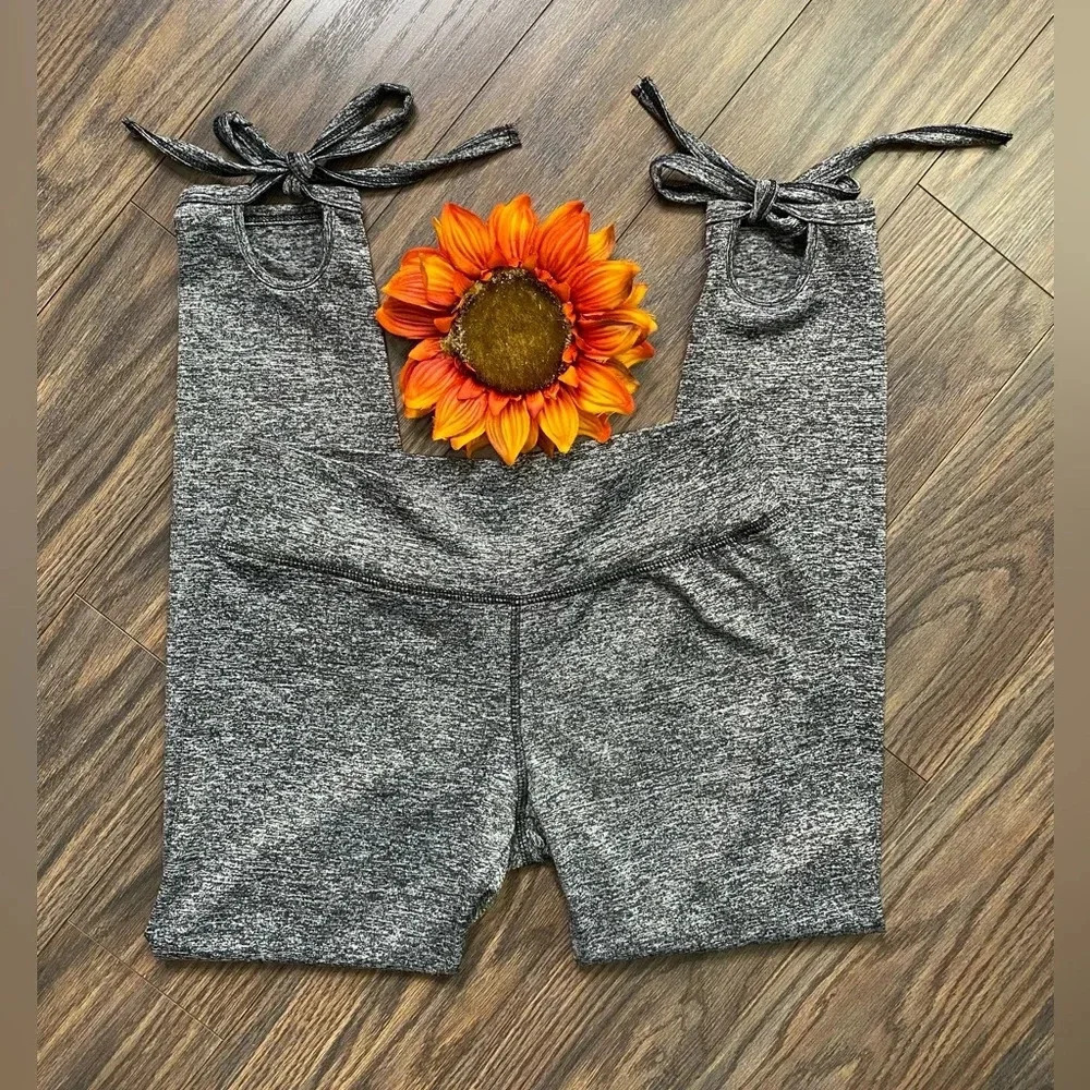 🌻5/$25🌻SHEIN Black/White Marbled Leggings with Ankle Ties | LARGE |